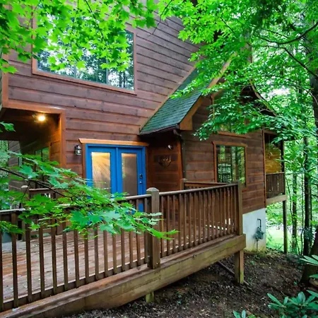 Whitetail Cabin Cabin